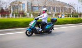 爱玛电动车最新爆料,揭秘最新爆料背后的科技革新与市场布局